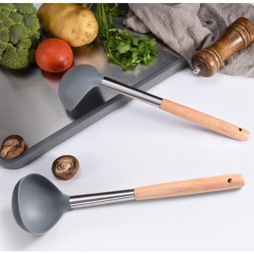 Flexible Silicone Spatula Kitchen Utensil Egg Cookie Nonstick Turner Pancake with Wooden Handle