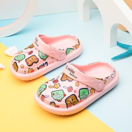 2021 New Fashion Children Garden Shoes Light Cartoon Sandals Baby Summer Slippers High Quality Kids Beach Shoes Children Sandals