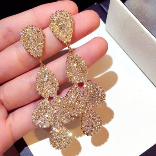 2021 new popular European and American exaggerated long earrings Classic earrings of super flash celebrity
