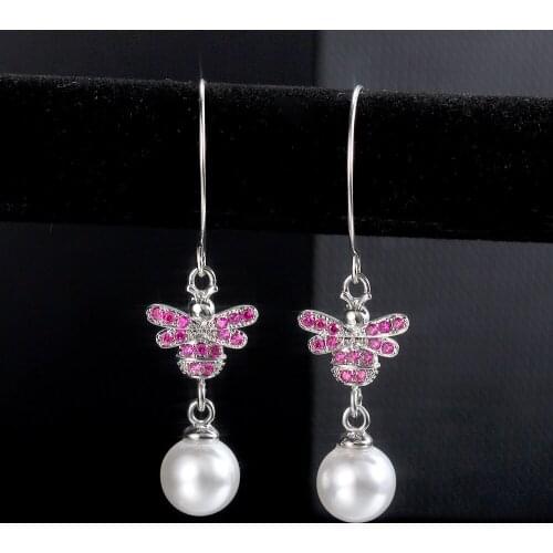 Cute Female Crystal Dragonfly Earrings Dainty Silver Color Wedding Earrings Charm Bride Round Pearl Dangle Earrings For Women