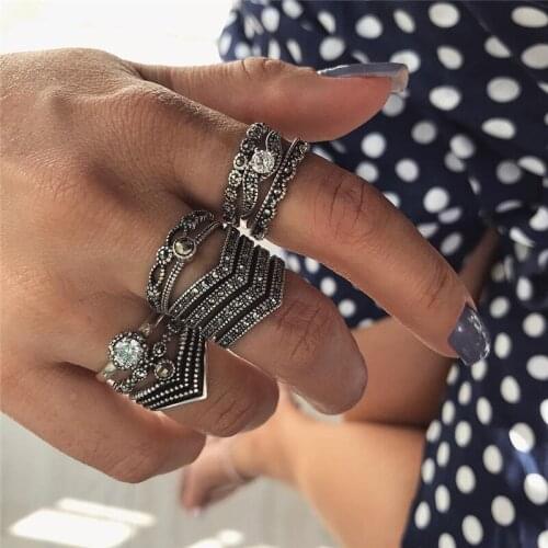 Miss JQ 12pcs/Set Vintage Antique Silver Arrow V Shape Pattern Carved Flower Rhinestone Rings Set for Women Girls Jewelry Gift