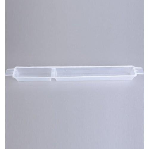 1PCS 0.6 KG Bee Feeder The Bees Within The Hive Feed Water Inside Beekeeping Supplies