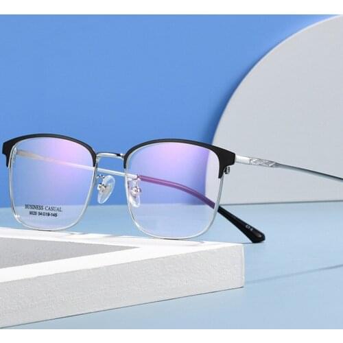 OEYEYEO New Square Business Metal Spectacles Frame Mens Retro Art Eyeglasses Ladies Casual Fashion Myopia Eyewears 9020