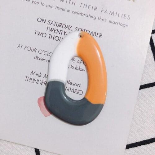 4 pieces Creative fashion temperament shaped shaped water drop splicing resin pendant earrings accessories material