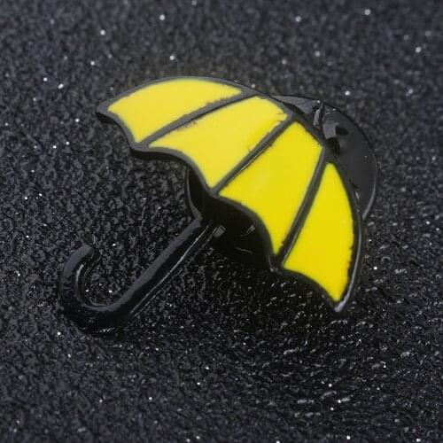 How I Met Your Mother Yellow Umbrella Brooch Women Pin Brooches Blue French Horn Men Brooch