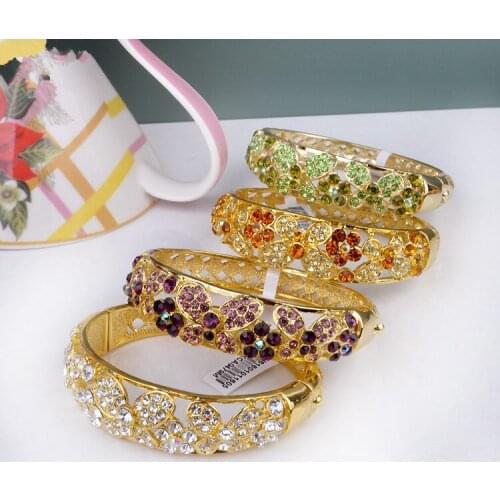 Gift Jewelry Cloisonne Bangle Openwork Crystal Wide Fashion Womens 18KGP Bracelet Crystal Butterfly for 1pcs