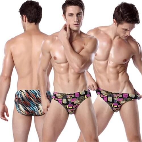 Qingyingyaofeng Men's Briefs With Print