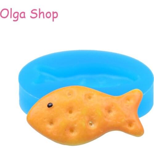 QYL052 28.5mm Fish Cookie Silicone Mold - Fondant, Cake Decorating, DIY Biscuit Baking, Jewelry, Resin, Chocolate, Oven Safe
