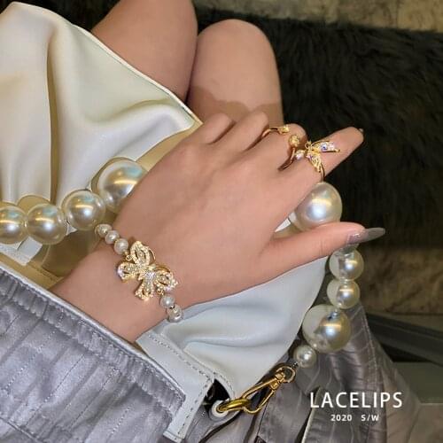 2021 New Light Luxury Natural Freshwater Pearl Butterfly Bracelet Flashing Diamond Ladies Accessories Bridal Jewelry