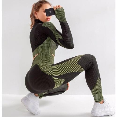 2 pcs/set Seamless Women Sport Suit Gym Workout Clothes Long Sleeve Fitness Crop Top And Scrunch Butt Leggings Yoga Set