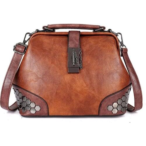 New Fashion Women Pu Leather Handbags New Women Lock Chain Rivets Vintage Crossbody Shoulder Bag Ladies Doctor Bags Female Totes