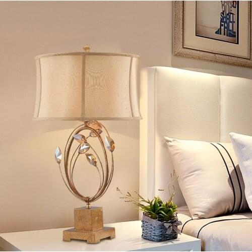 American Simple Transparent Glass Rod Iron Table Lamp Gold Bronze Crystal Glass Tube Art Bedside Table Lamp art deco