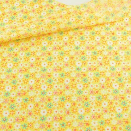 New Arrivals Art Work Orange and Green Flowers Design Yellow Color Sewing Tissue for Dolls Clothes Crafts Printed Cotton Fabric