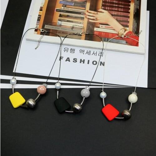 New Fashion Personality Woman Necklace Geometric Wood Zircon Pendant Necklaces Snake Chain Trendy Accessories Jewelry