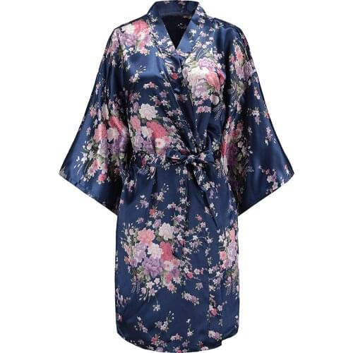 Plus Size Kimono Robes for Women Satin Short Sleeve Silk Bridesmaid Wedding Party Robe Nightgown Sleepwear