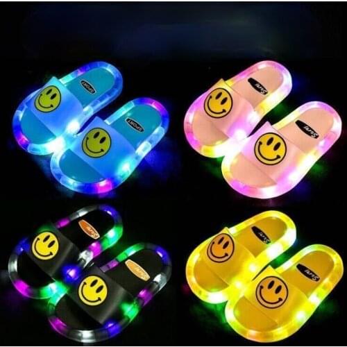 New Children Luminous Slippers Soft Shoes Comfortable Toddler Kid Baby Home Shoes Lovely Cartoon Smile Pattern Non-slip Shoes