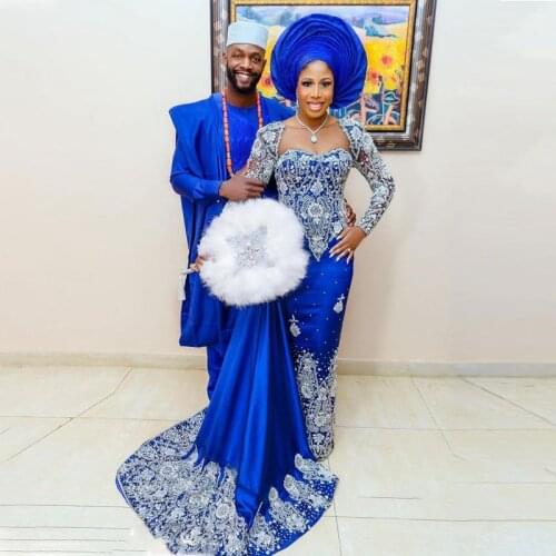 Saudi Arabia Royal Blue Prom Dresses Sheer Neck Rotro Lace Appliques Long Sleeves Mermaid Evening Gowns Sweep Train Formal Wear