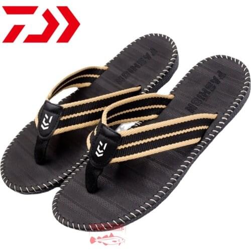 New Daiwa Mens Flip-flop Sandals Summer Outdoor Fishing Non-slip Thick Bottom Flat Heel Sandals and Slippers Casual Beach Shoes
