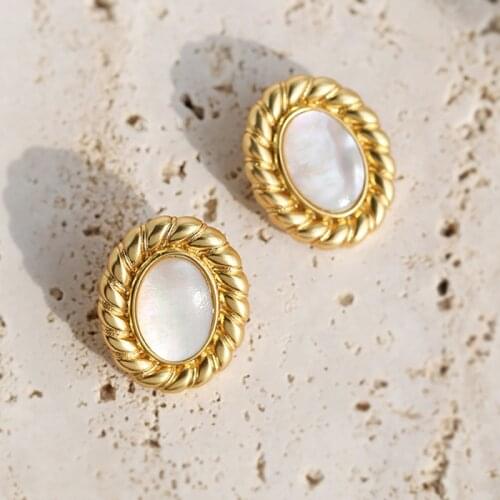 Women Jewelry Oval Shell Earrings Brass With 18K Gold Punk Party Gown Runway rare Boucle Korean Japan INS Fashion