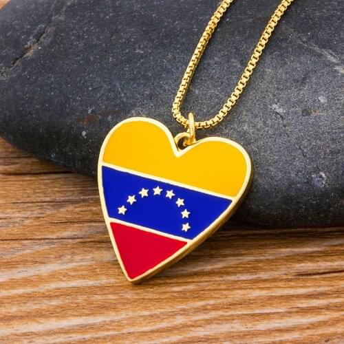 Fashion Korean Heart And Star Copper Chain Choker Necklace For Women Pendant Necklace Charm Jewelry Accessories Birthday Gift