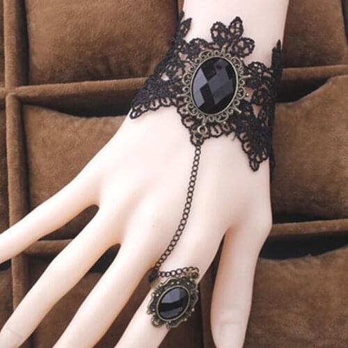 1PC Cosplay Harness Black Lace Finger Hand Chain Bracelet Metal Crystal Jewelry Halloween Steampunk Vintage Fashion Harajuku