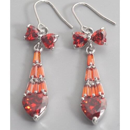 Marvelous Red Garnet 8*8mm Semi-precious Silver Cool For Womens Earrings ED0130