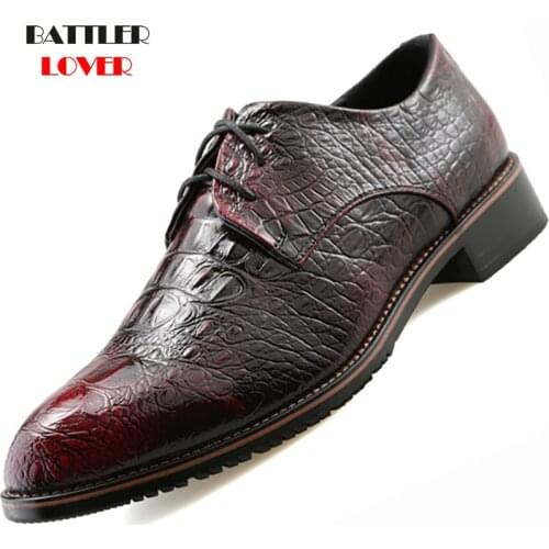 Fashion Mens Crocodile Grain Leather Dress Shoes Man Casual Pointed Toe Oxfords Mens Lace-Up Business Office Formal Oxford Shoe