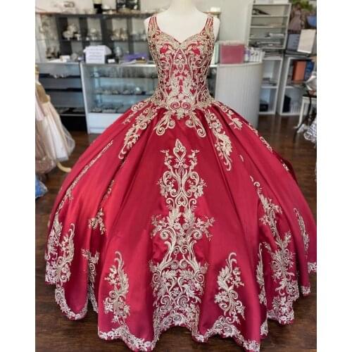 Burgundy Embroidery Gold Lace Quinceanera Dress with Straps Sweet 15 Plus Size Prom Dress vestidos de 15 años Custom Size