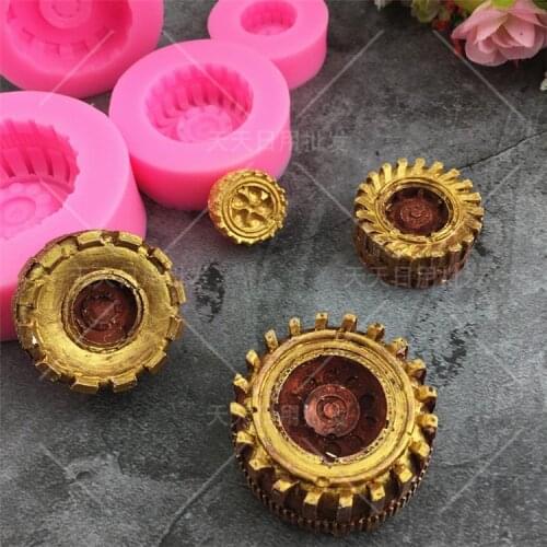 1Pcs Silicone Mold Tires Wheel Chocolate Cake Molds Car Tyre Shape Fondant Cake Decorating Tools Resin Clay Soap Mold