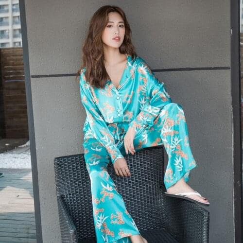 Origional Design Loose-Fit Silk-like Pajamas Womens Luxury Sexy Clothes Long Sleeves Printing Home Clothes Loungewear 2 Piece