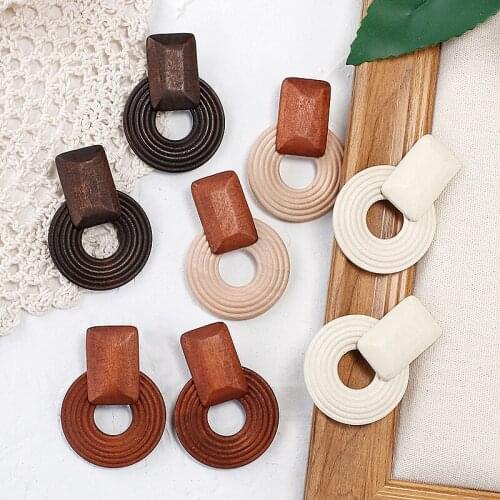 Lifefontier Unique Ethnic Wooden Drop Earrings For Women Geometric Hollow Round Wood Dangle Earrings Korean Fashion Jewelry 2021