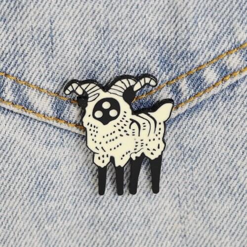 2021 New Personality Creative Fashion All-match Enamel Pin Abstract Sheep Brooch Buckle For Bag Collar Lapel Pin Badge Jewelry