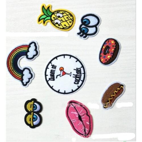 100 PCS/LOT LARGE Anime Embroidery Patch Iron Cartoon Clothing Decoration Eyes Lips Rainbow Pineapple Pussy Rose SEWING
