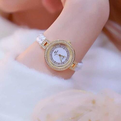 Relogio feminino 2019 Casual Women Watches Top Brand Elegant Dress Quartz Watches Ladies Wristwatch Pearl Chain reloj hombre