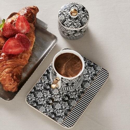 Roe Queen Black 2 Personality Lokum Coffee Cup Pad