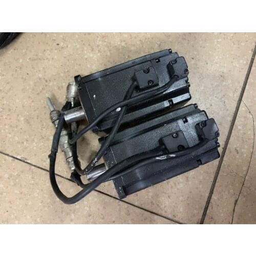 BCH0802O12A1C servo motor , used in good condition . 80% appearance new , good working , free shipping