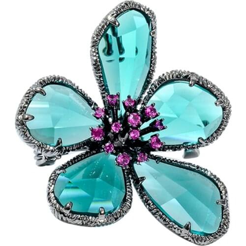 Womens Crystal Flower Brooch Vintage Jewelry Retro Style Brooches Decoration For Suit Sweater Shirt Broche Femme New