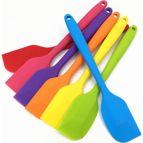 1Pcs Practical Cake Butter Cream Spatula Oil Bread Scraper Silicone Baking Tools Kitchen Tool