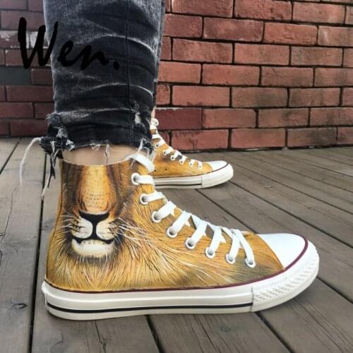 Wen Original Custom Design King of The Jungle Fierce Animal Lion Hand Painted Sneakers Shoes High Top Canvas Skateboard Shoes