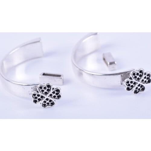 KONMAY 5 Sets9.0X3.0mm Antique Silver Half Cuff Bracelet Clasp/Bangle with Flower-----CLP1303AS