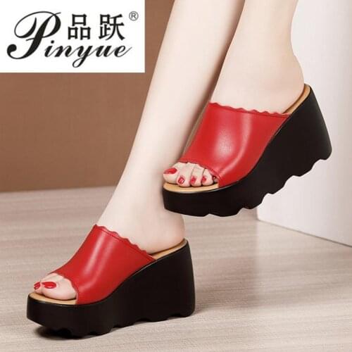 Pinyue Women's Shoes With A Strap