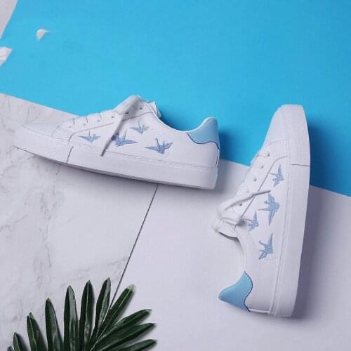 2020 New Spring White Shoes Woman High quality PU Leather Discoloratio Shoes Zapatillas Mujer Fashion Embroidery Rubber Sneakers