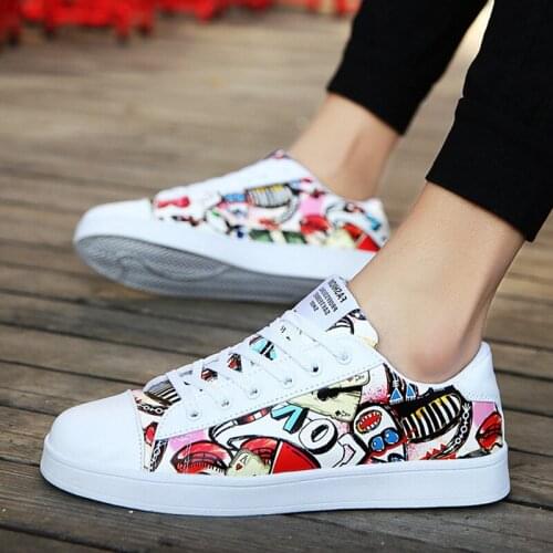 2021 Fashion Flats Women Trainers Breathable Sport Woman Shoes Casual Skate Walking Women Flats White Pink Men shoes women