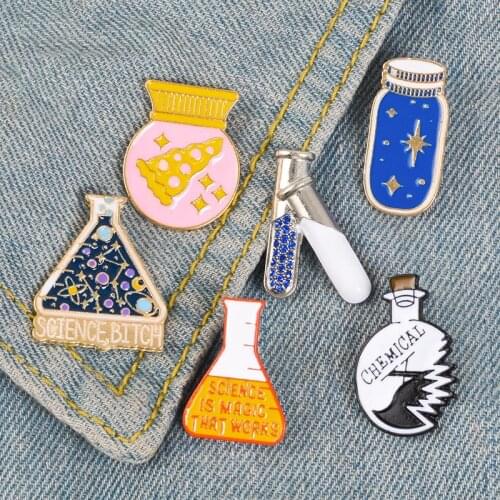 Science Or Magic ? Beaker Test Tube Magic Crystal Ball Chemical Fantasy Blue Stars bottle Enamel Brooches Pin For Scientologist
