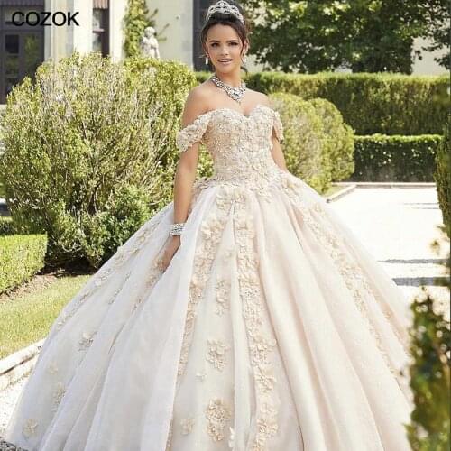 Quinceanera Dresses 2021 Off The Shoulder Sweetheart Lace 3D Flowers Sequins Beads Princess Party Sweet 15 Ball Gown For Girls