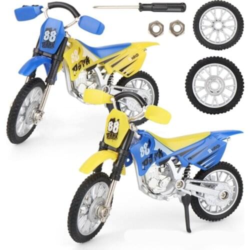 Metal Alloy Finger Scooter Mini Scooter Two Wheel Scooter Childrens Educational Toys Finger Scooter Bike 24BE