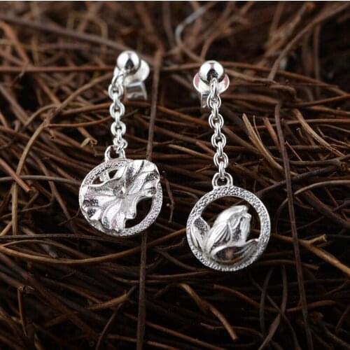 2018 New Arrival Jewelry Line S925 Pure Silver, Silver Craft Exquisite Female Model Blooming Flowers Earrings Gift