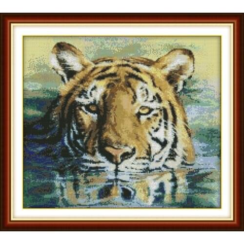 Everlasting Love A Tiger In Water Chinese Cross Stitch Kits Ecological Cotton Stamped 11C DIY Gift New Year Decorations For Home