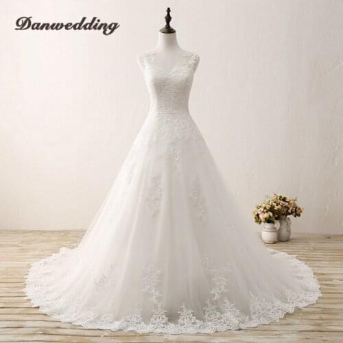 Gorgeous A-Line Wedding Dress V-Neck Tulle Lace Applique Plus Size Bridal Dress Custom Button Illusion Back Wedding Gown
