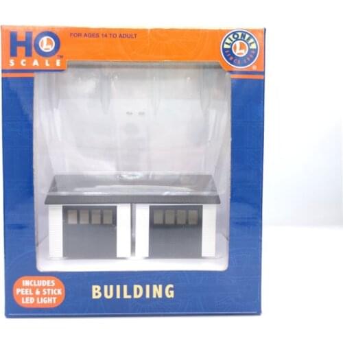 1/87 HO Scale BUILDING Detached Garage2-pack Fully Assembled Ncludes Peel Stick Led Light
